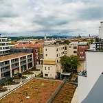 The Town Hall -welcome Apartment-free Outdoor Parking-ac * Košice