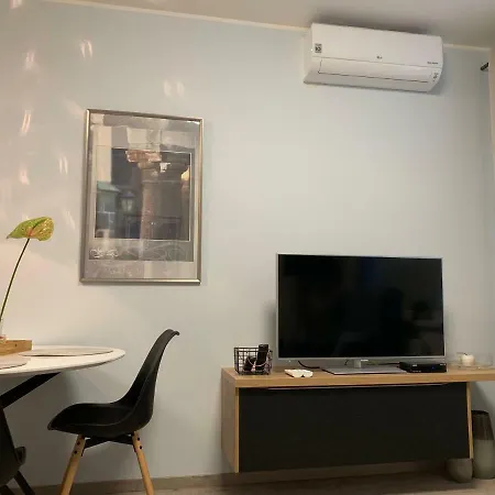 The Town Hall -welcome Apartment-free Outdoor Parking-ac *