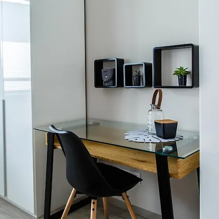 Apartmán The Town Hall -welcome Apartment-free Outdoor Parking-ac