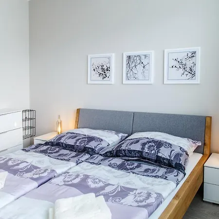The Town Hall -welcome Apartment-free Outdoor Parking-ac * Košice